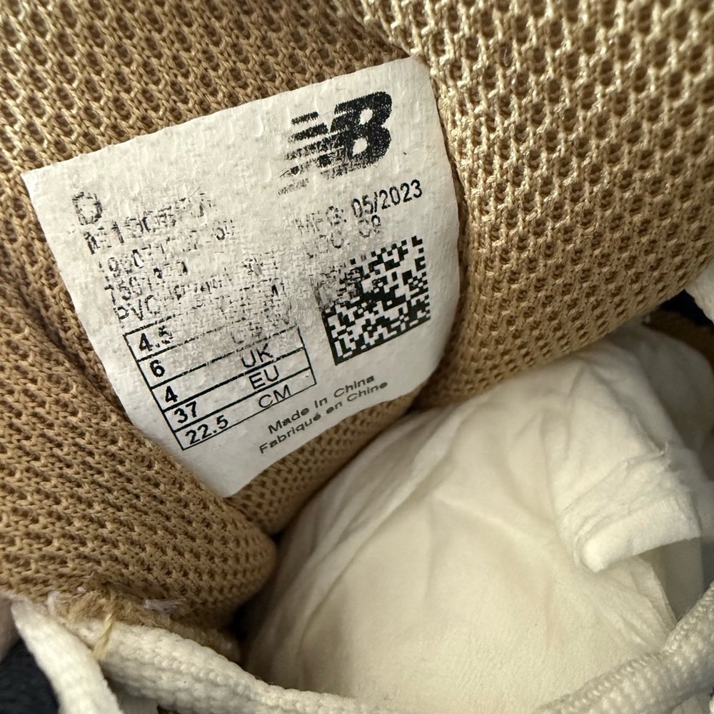 New Balance 1906R - Picture 8 of 10